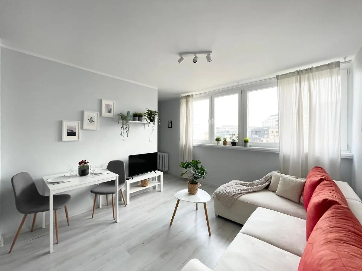 Zielinskiego Apartment ~ Self Check-In 24 ~ Parking & Lift Wroclaw